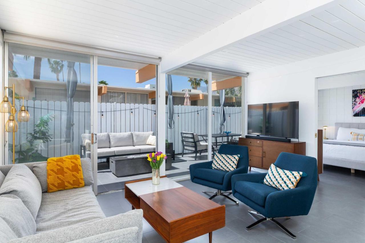 Mid-Century Palm Springs Bungalow With Patio! Exterior foto